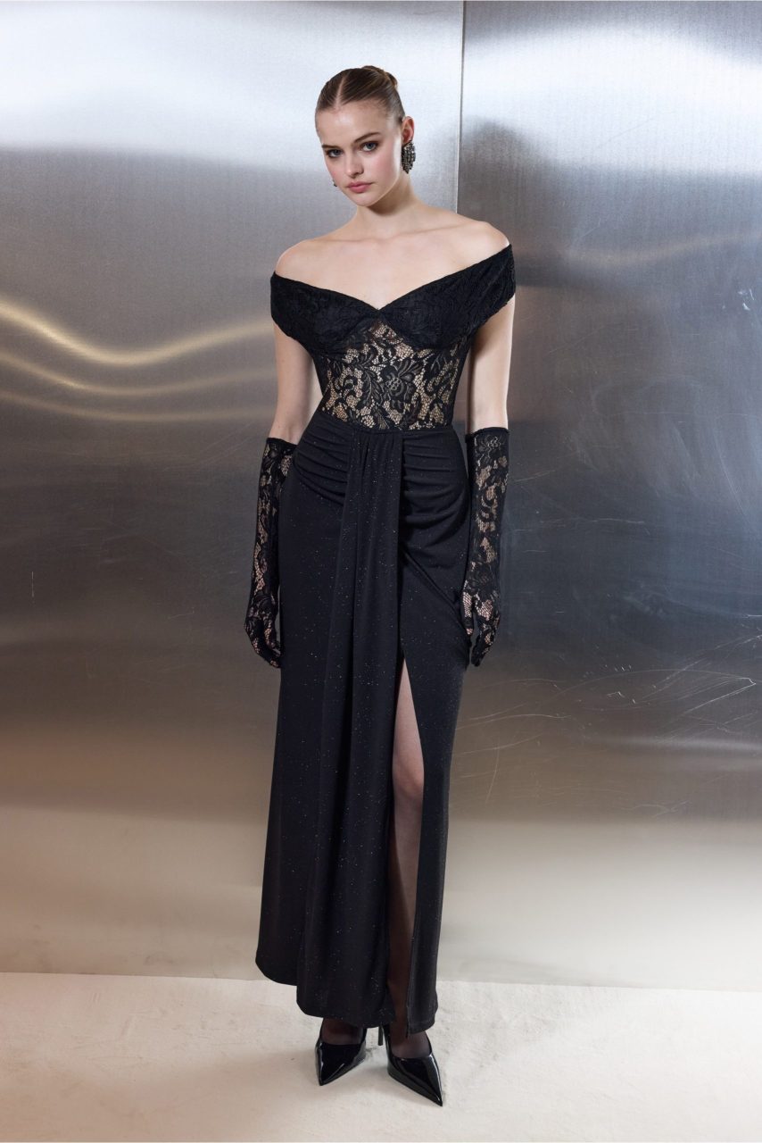 ciel christmas11688-1800x2700 Midnight Allure Skirt Black - Image 1