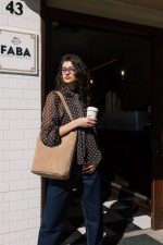 Sandra Bucketbag - Mocha Suede - Image 3