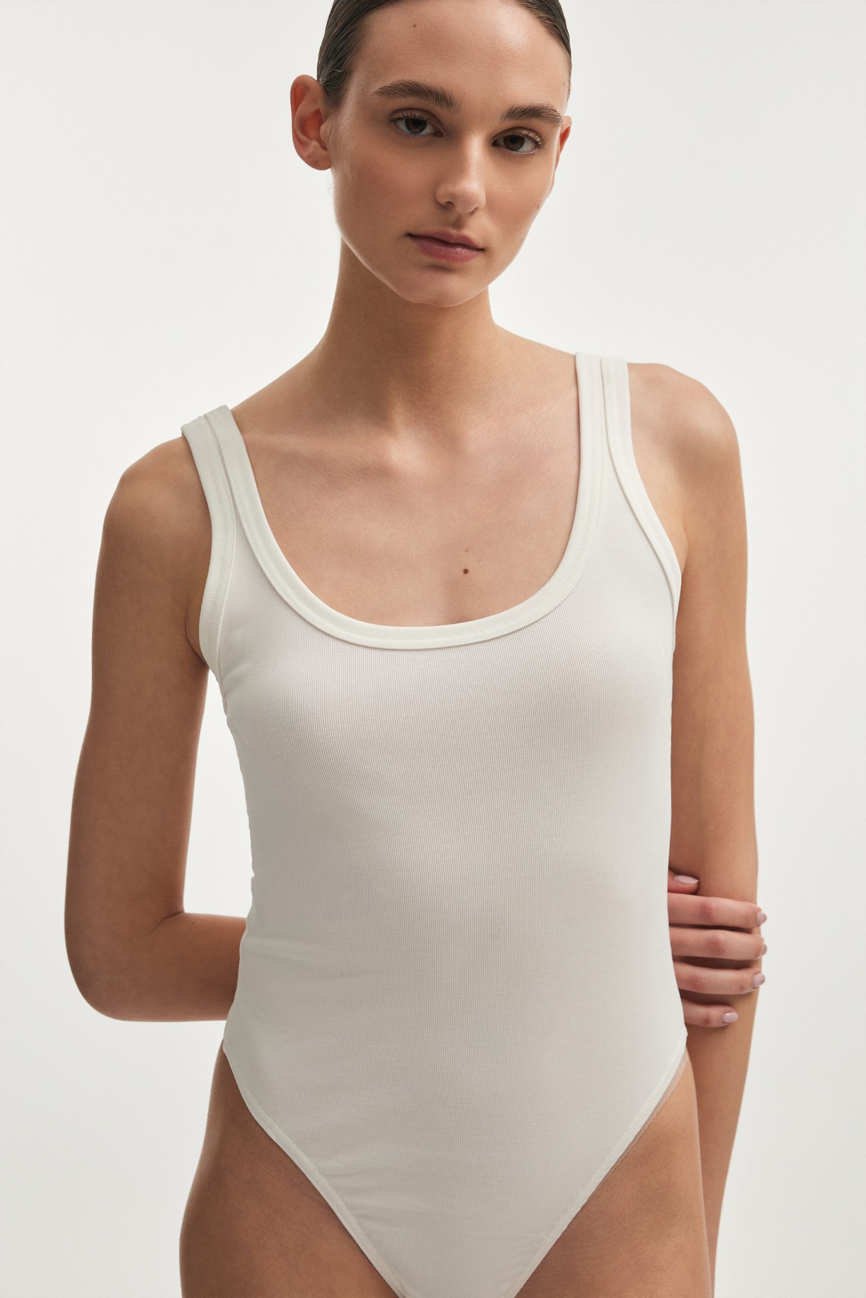 NR_E_SUM26_1024819 copy NR Elsa Bodysuit White - Image 1