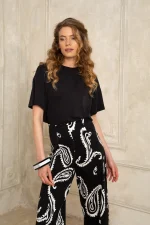 Beverly Black T-shirt