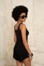 Natali Black Shorts - Image 2
