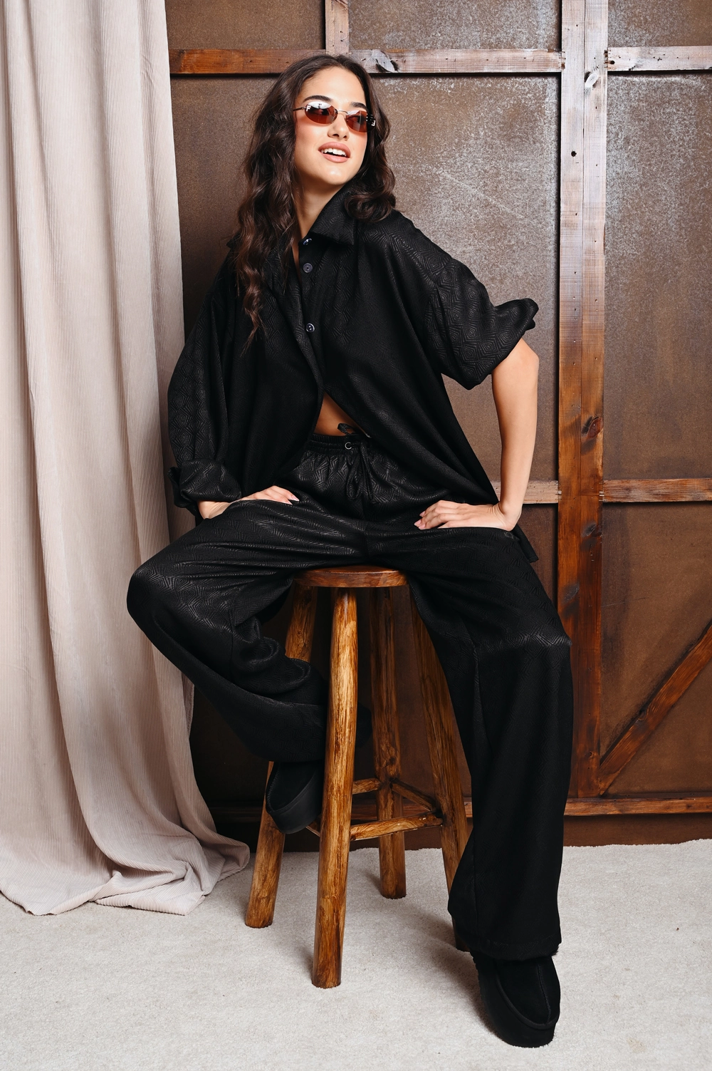 WNDR13823.jpg Jacquared Satin Set- Μαύρο - Image 1